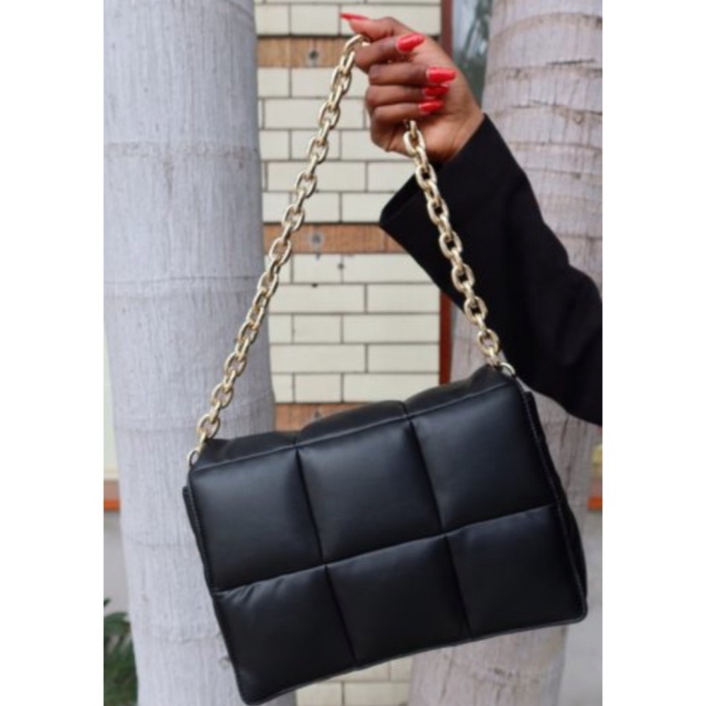 H&M Quilted Chain Bag - Picture 2 of 9